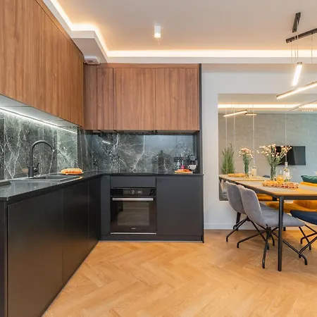 Prywatny W Stegnie Na Ulicy Brzozowej 6 Na Parterze Apartmán