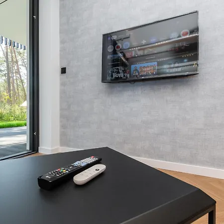 Prywatny W Stegnie Na Ulicy Brzozowej 6 Na Parterze